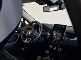 Renault Captur thumbnail 16
