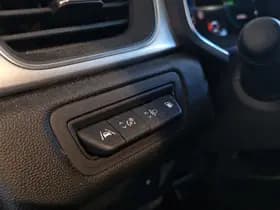 Renault Captur thumbnail 22