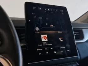 Renault Captur thumbnail 31