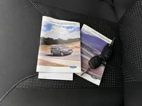 Ford Transit Courier thumbnail 12