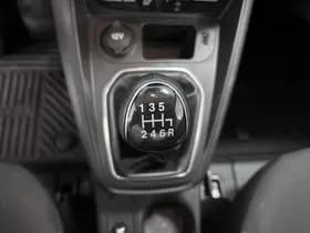 Ford Transit Courier thumbnail 20