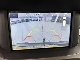 Ford Transit Courier thumbnail 9
