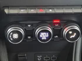 Renault Captur thumbnail 13