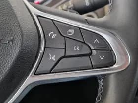 Renault Captur thumbnail 22
