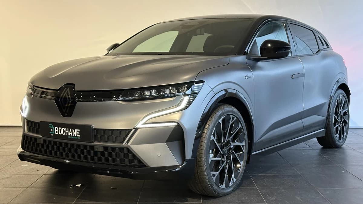 Renault Mégane E-Tech — foto 1
