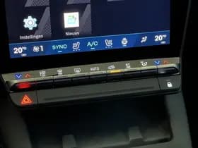 Renault Mégane E-Tech thumbnail 14