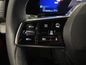 Renault Mégane E-Tech thumbnail 25