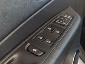 Renault Captur thumbnail 14
