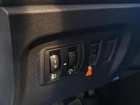 Renault Captur thumbnail 18