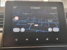 Renault Captur thumbnail 11