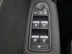 Renault Captur thumbnail 23