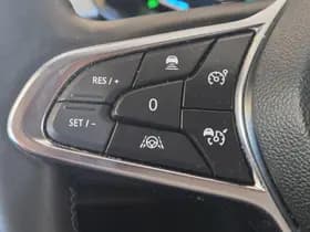 Renault Captur thumbnail 24