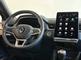 Renault Captur thumbnail 3