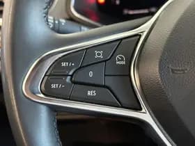Renault Captur thumbnail 22