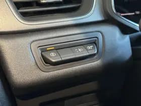 Renault Captur thumbnail 24