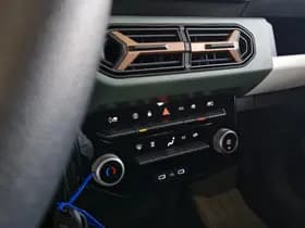 Dacia Spring thumbnail 22