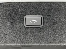 Polestar 4 thumbnail 25