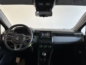 Renault Clio thumbnail 3