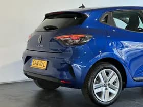 Renault Clio thumbnail 31