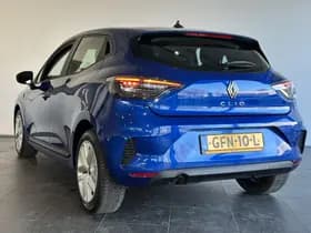 Renault Clio thumbnail 6