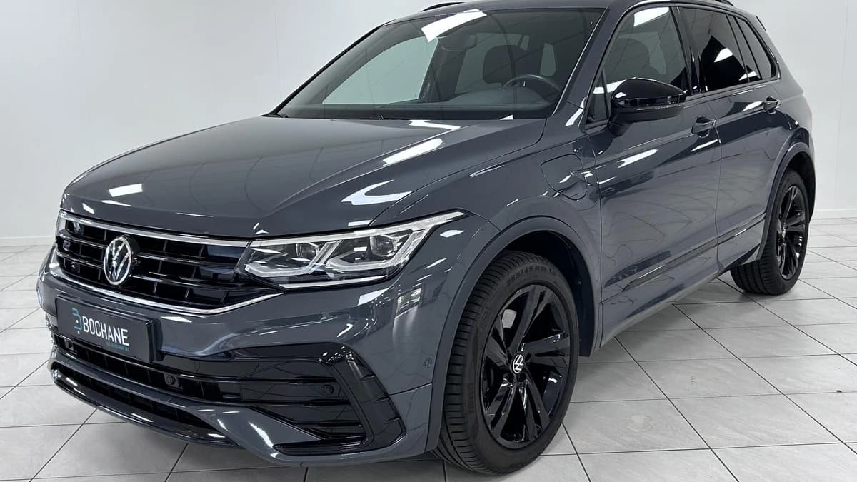 Volkswagen Tiguan — foto 1