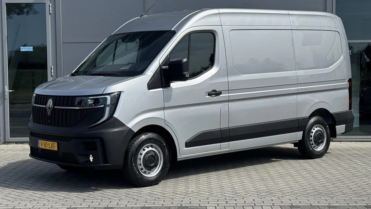 Renault Master — foto 1