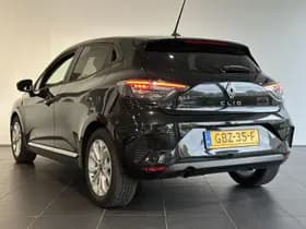 Renault Clio thumbnail 6