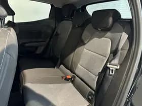 Renault Clio thumbnail 8