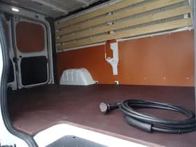 Renault Trafic thumbnail 28