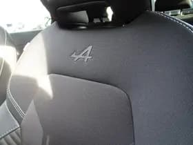 Renault Captur thumbnail 37