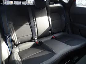 Renault Captur thumbnail 8