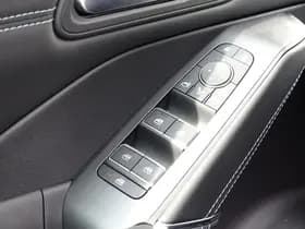 Nissan Qashqai thumbnail 23