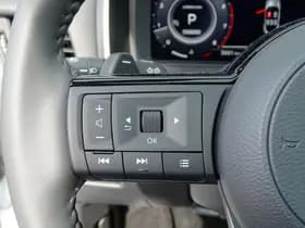 Nissan Qashqai thumbnail 24