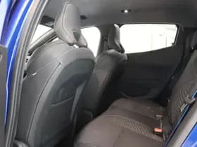 Renault Clio thumbnail 8