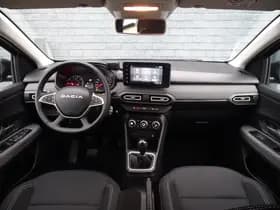 Dacia Sandero thumbnail 3
