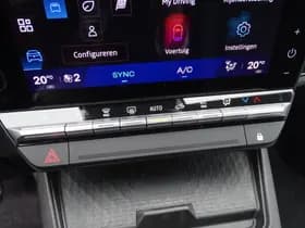 Renault Mégane E-Tech thumbnail 15