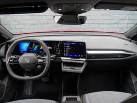 Renault Mégane E-Tech thumbnail 3