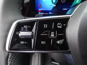 Renault Mégane E-Tech thumbnail 24