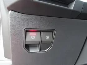 Renault Mégane E-Tech thumbnail 38