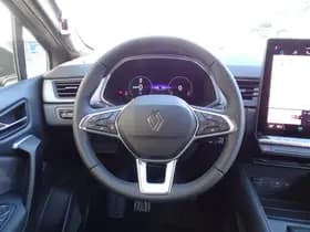 Renault Captur thumbnail 15