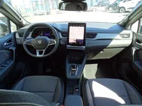 Renault Captur thumbnail 3