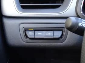 Renault Captur thumbnail 45