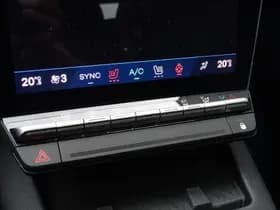Renault Scénic thumbnail 32
