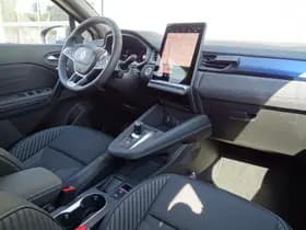 Renault Captur thumbnail 24