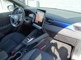 Renault Captur thumbnail 36