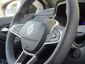 Renault Captur thumbnail 42