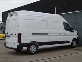 Renault Master thumbnail 2