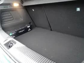 Renault Clio thumbnail 10