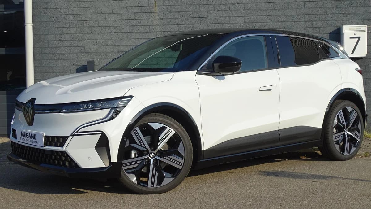 Renault Mégane E-Tech — foto 1