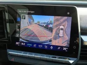 Renault Mégane E-Tech thumbnail 12